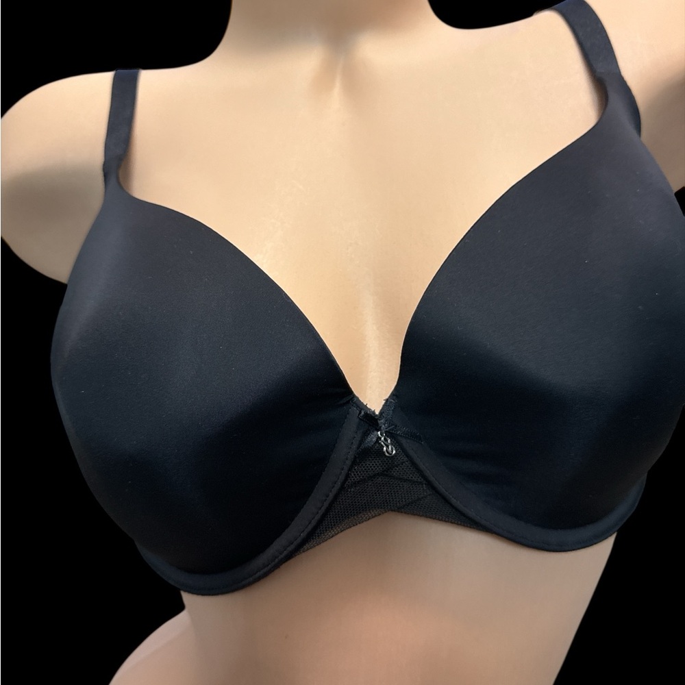 PINK Victoria's Secret Sleek Black Bra
